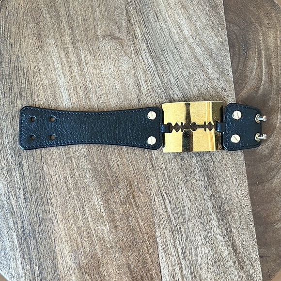 Alexander McQueen McQ razor blade oversized leather cuff wide bracelet - Picture 7 of 14